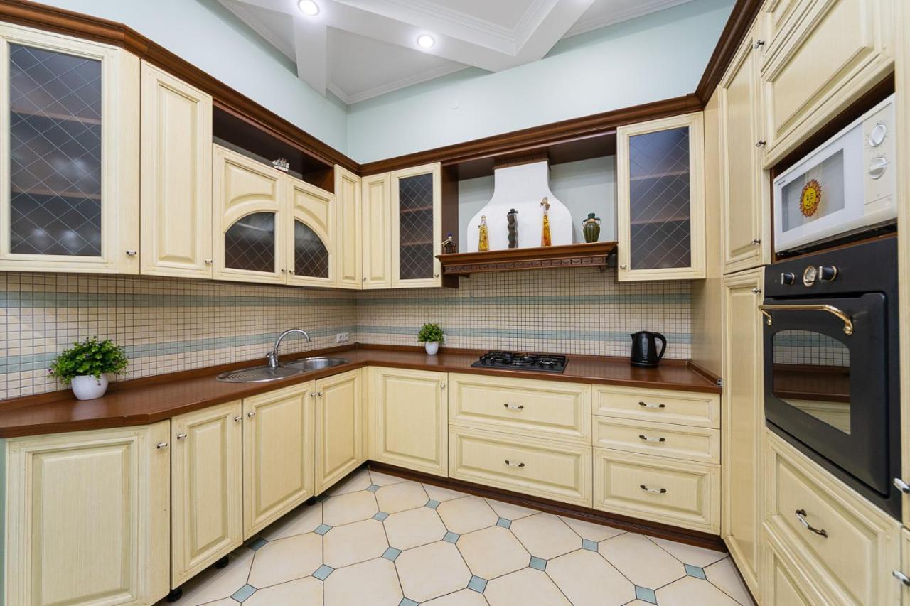 Apartament On Independence Square Киев Экстерьер фото