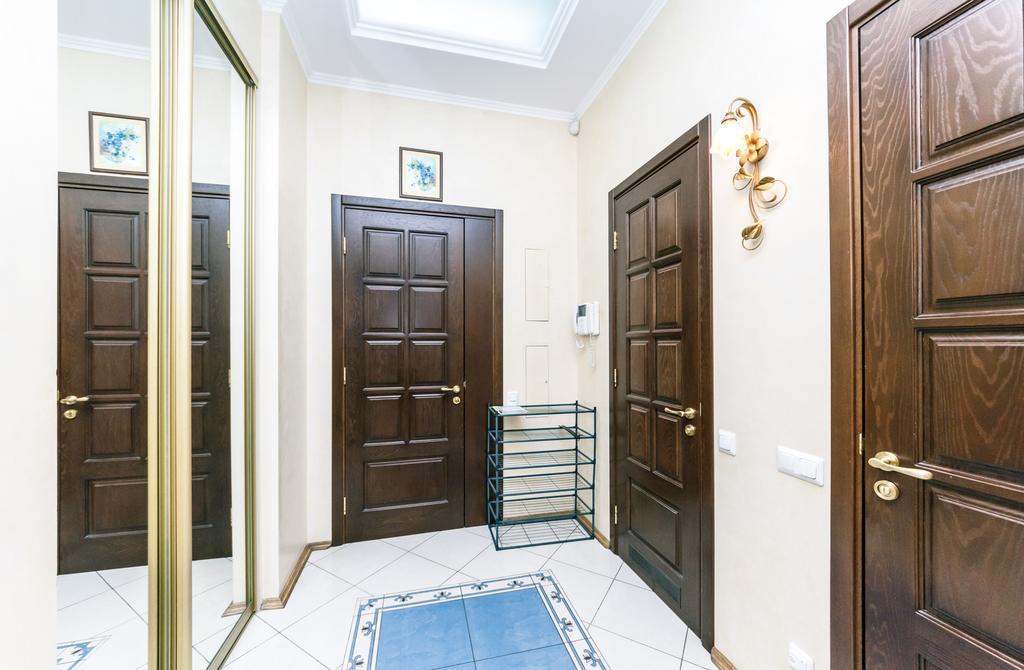 Apartament On Independence Square Киев Экстерьер фото