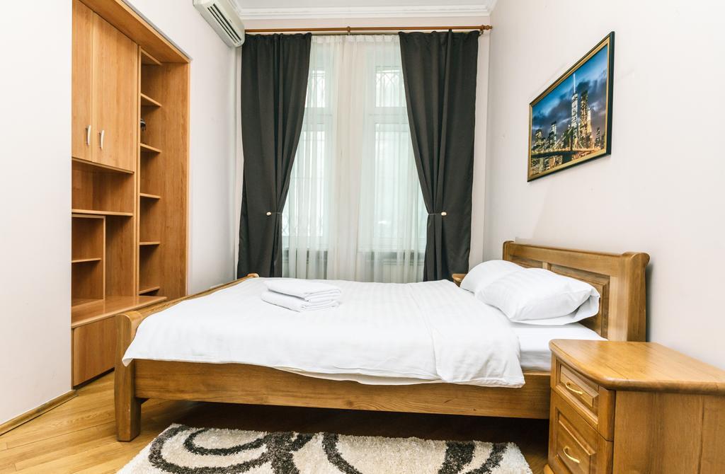 Apartament On Independence Square Киев Экстерьер фото